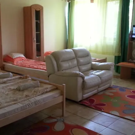 Сasa de vacaciones 10 Fős Nyaraló Rész Balatonboglár