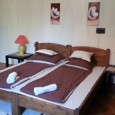 10 Fős Nyaraló Rész